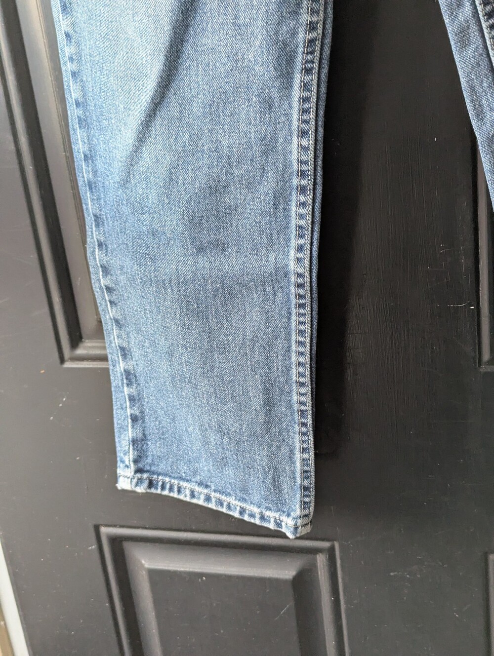 St. John's Bay Classic Fit Medium Blue Straight Leg Denim Jeans Size 8P Y2K - Picture 6 of 15